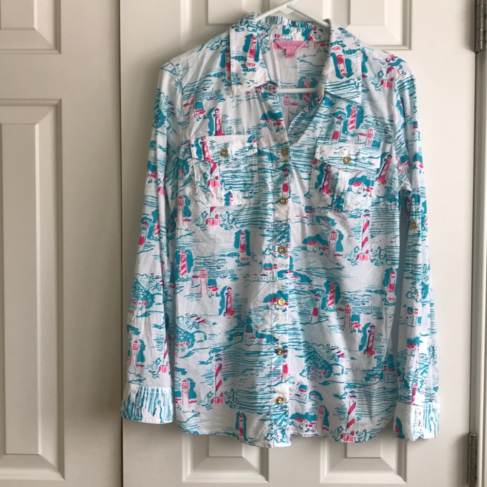 NWOT Lilly Pulitzer Watch Out button down
